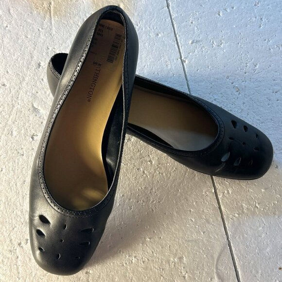 Worthington SZ 7.5 Natalie Black Leather Ballet Flats Classic Wardrobe Staple - Picture 3 of 9